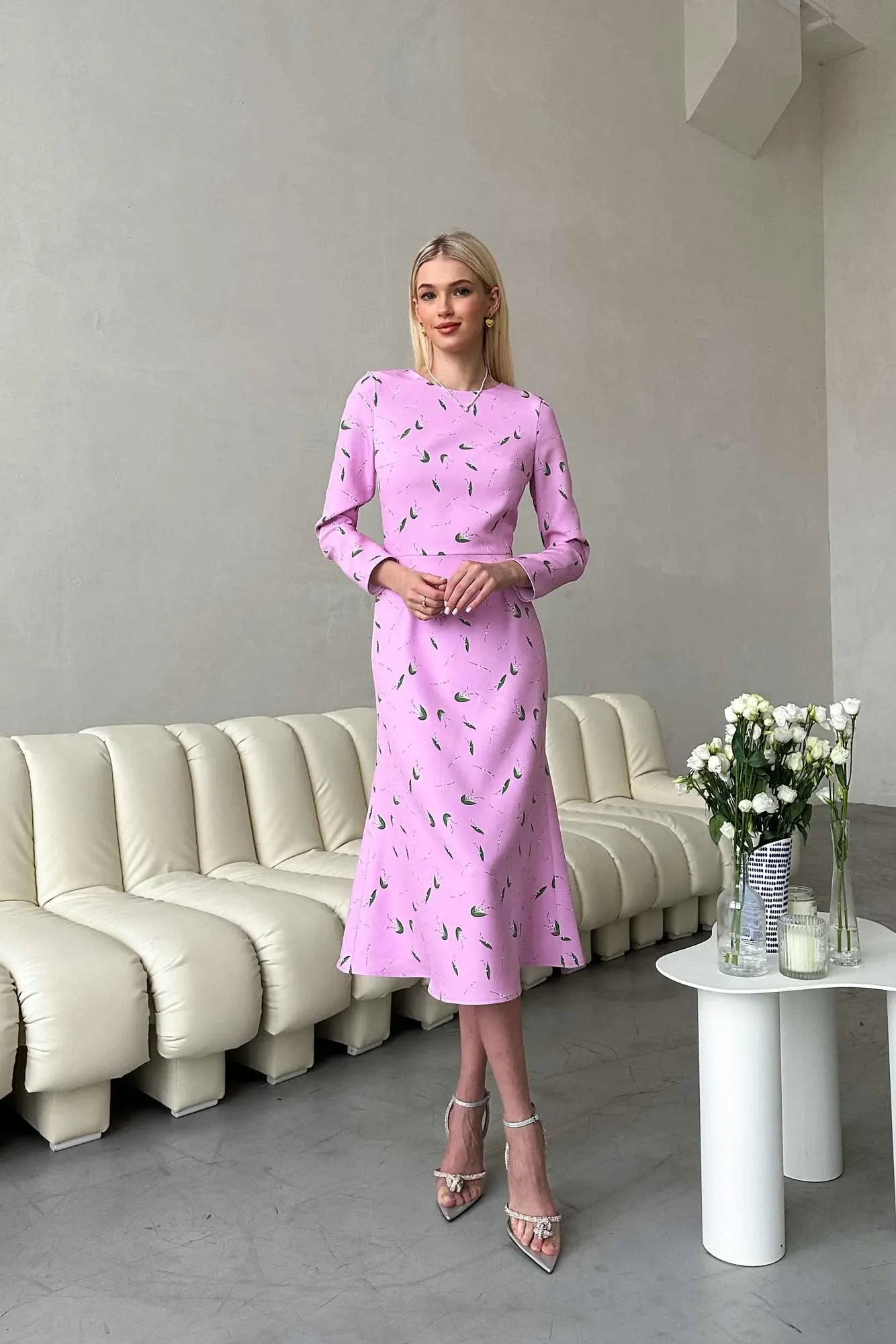 Godet Silhouette Long Sleeve Midi Dress